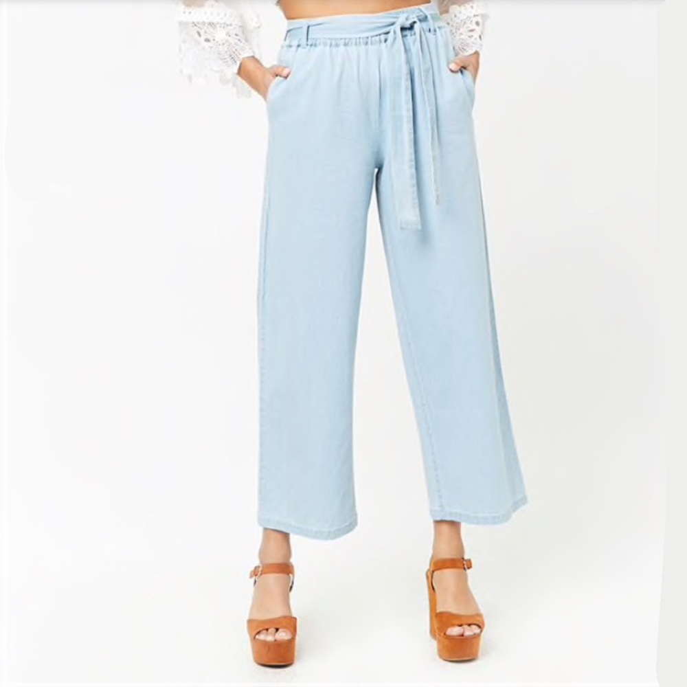 FOREVER 21 Denim chambray paperbag wide leg crops